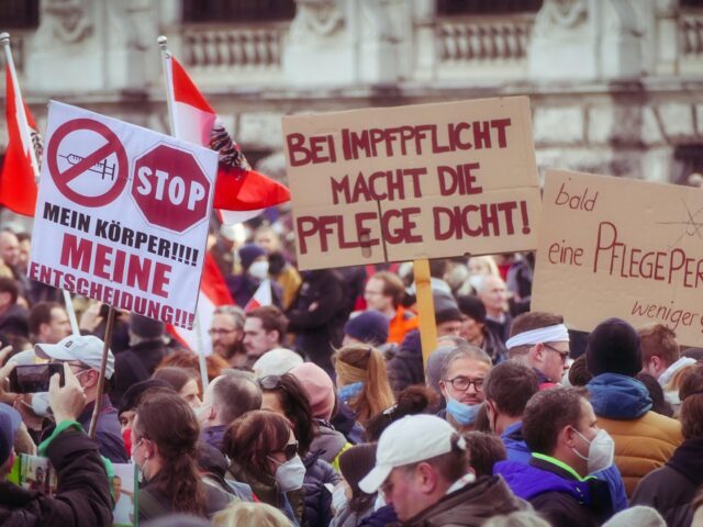 Gesundheit ist politisch – Wer entscheidet über globale Gesundheit?